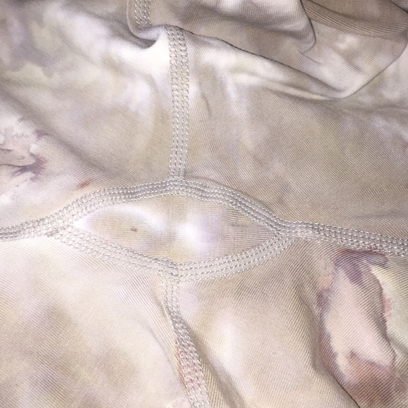 NWT Calvin Klein Performance Tye Died Leggings - Picture 8 of 8